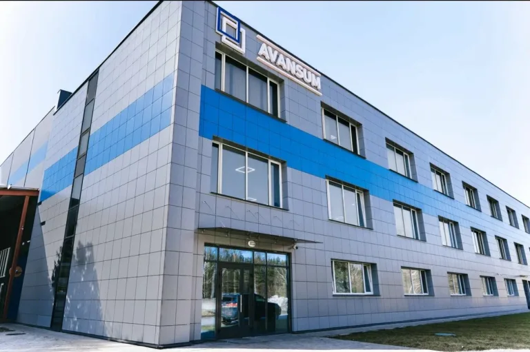 Авансум