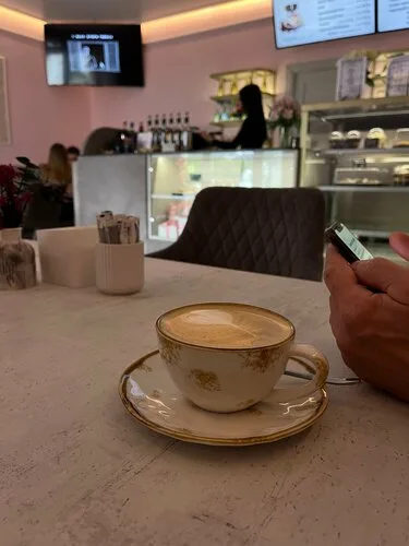 Кафе «Cafein» в Глубоком