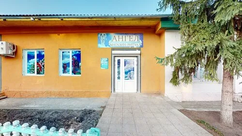 Ангел на Паричская ул. в Светлогорске